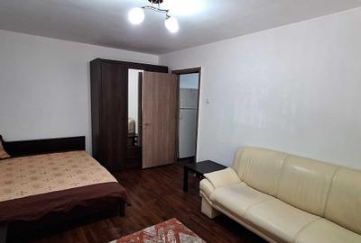 Garsonieră decomandată în Lujerului