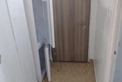 Garsonieră decomandată în Central - 1