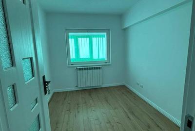 Apartament cu 4 camere în Central - 2