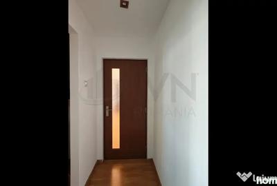 Apartament cu 3 camere semidecomandat în Timișoara