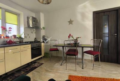 Casă cu 3 camere cu Teren 70 Mp în Central - 1
