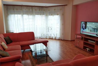 Apartament cu 3 camere decomandat în Aradului