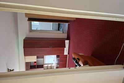 Apartament cu 2 camere semidecomandat în Florilor