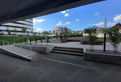 Spațiu comercial, de 105 mp, în Universității - 4