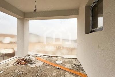 Casă cu 4 camere cu Teren 750 Mp în Jucu - 2
