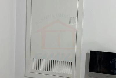 Apartament cu 2 camere decomandat, mobilat în Central