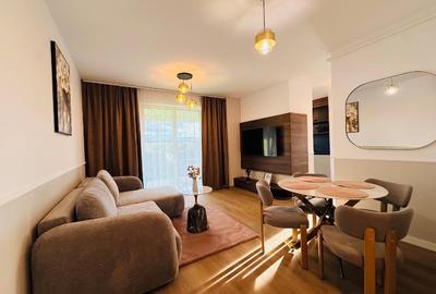 Apartament cu 3 camere semidecomandat în Florești