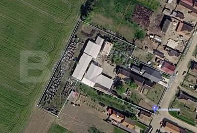 Spațiu comercial, de 1,480.73 mp, în Central