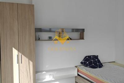 Apartament cu 2 camere semidecomandat, mobilat în Florești