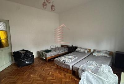 Casă cu 4 camere cu Teren 2000 Mp în Vest - 14