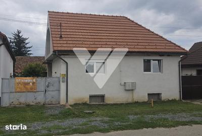 Casă cu 3 camere cu Teren 1317 Mp în Nocrich