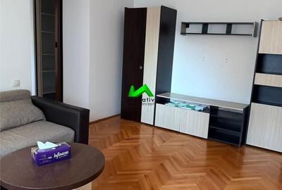 Apartament cu 3 camere în Central - 3