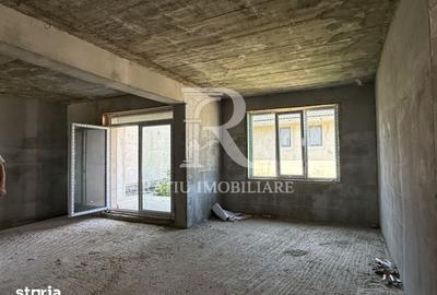 Casă cu 8 camere cu Teren 595 Mp în Tokai - 10