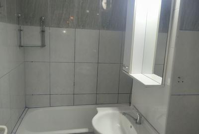 Apartament cu 3 camere decomandat în Vărsătura - 1
