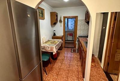 Apartament cu 2 camere decomandat în Canta