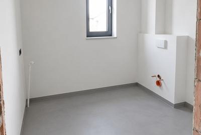 Casă cu 4 camere cu Teren 310 Mp în Central