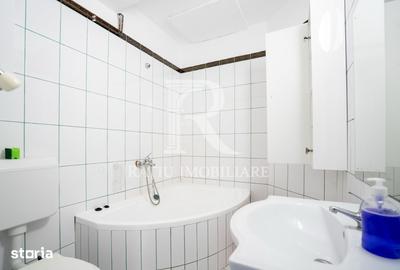 Spațiu comercial, de 715 mp, în Băile Felix