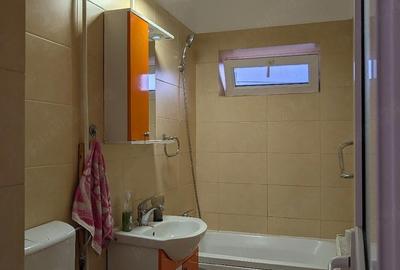 Apartament cu 3 camere semidecomandat în Central - 5