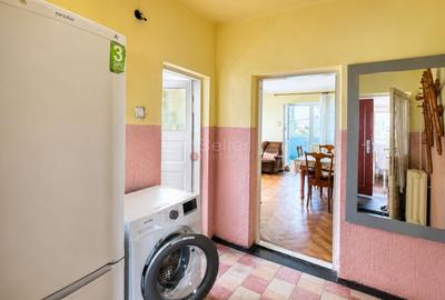 Casă individuală cu 9 camere cu Canalizare în Noua - 13
