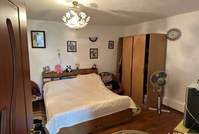 Casă cu 3 camere cu Teren 1300 Mp în Pecineaga