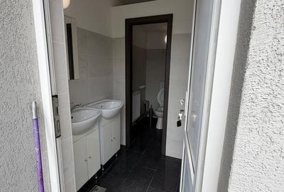 Spațiu comercial, de 40 mp, în Astra