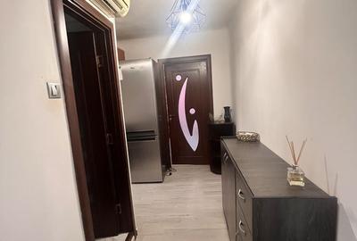 Apartament cu 2 camere decomandat în Popoveni