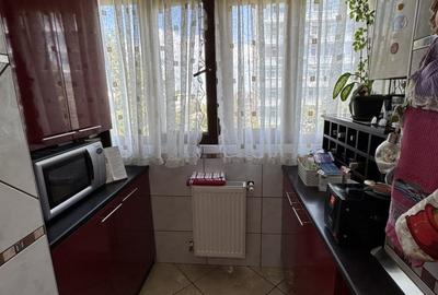 Apartament cu 3 camere decomandat, mobilat în Mărășești - 8