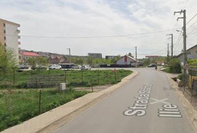 Casă cu 4 camere cu Teren 200 Mp în Vișani