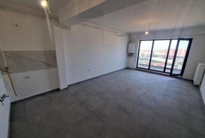 Apartament cu 3 camere decomandat în Energia - 5