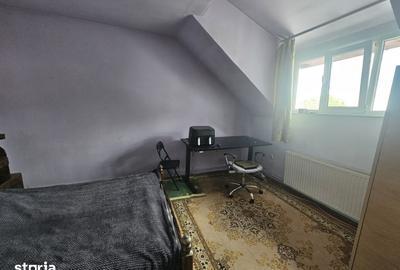 Casă cu Teren 274 Mp în Zorilor - 2