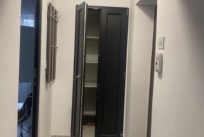 Apartament cu 2 camere decomandat în Malu Roșu