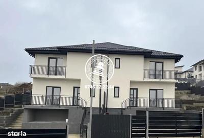 Casă cu 4 camere în Uricani