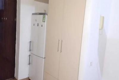 Garsonieră, mobilată în Apărătorii Patriei