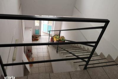 Casă cu 4 camere în Cerneți