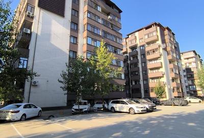 Apartament cu 2 camere decomandat în Roșu