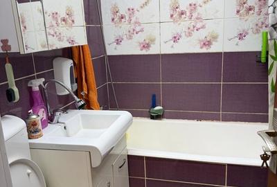 Apartament decomandat în Drumul Taberei
