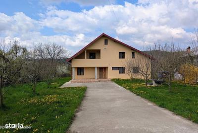 Casă cu 4 camere în Valea Mare - 20