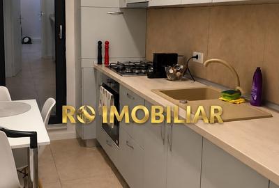 Apartament cu 2 camere decomandat, mobilat în Regie