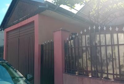 Casă cu 4 camere în 23 August (Cațelul) - 8