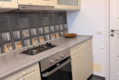 Apartament cu 2 camere, mobilat în Far