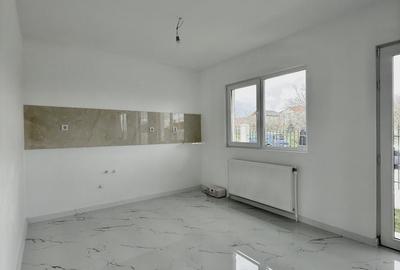 Casă cu 4 camere în Central - 13