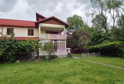 Casă individuală cu 6 camere cu Canalizare în Cornu - 38