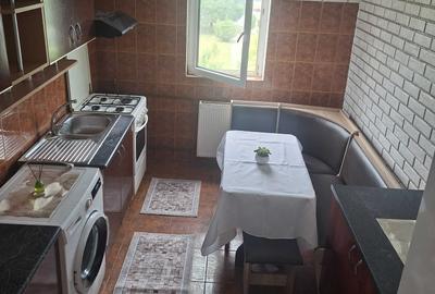 Apartament cu 2 camere semidecomandat în Olimpia-Stadion - 4