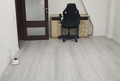 Apartament cu 3 camere decomandat în Central - 8