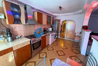 Apartament cu 3 camere decomandat, mobilat în E3 - 2