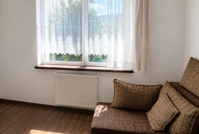 Apartament cu 4 camere decomandat în Precista - 2