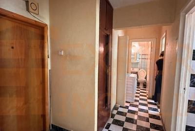 Apartament cu 2 camere decomandat în Tomis Nord - 10