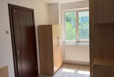 Apartament cu 3 camere în Craiovița Nouă - 6