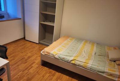 Apartament cu 3 camere decomandat în Titan - 2