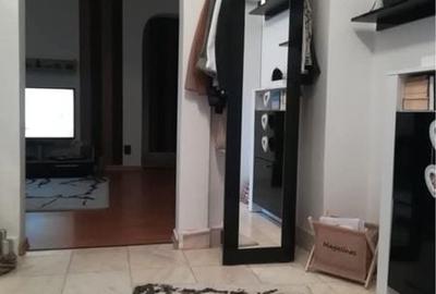 Apartament cu 3 camere în Doamna Ghica